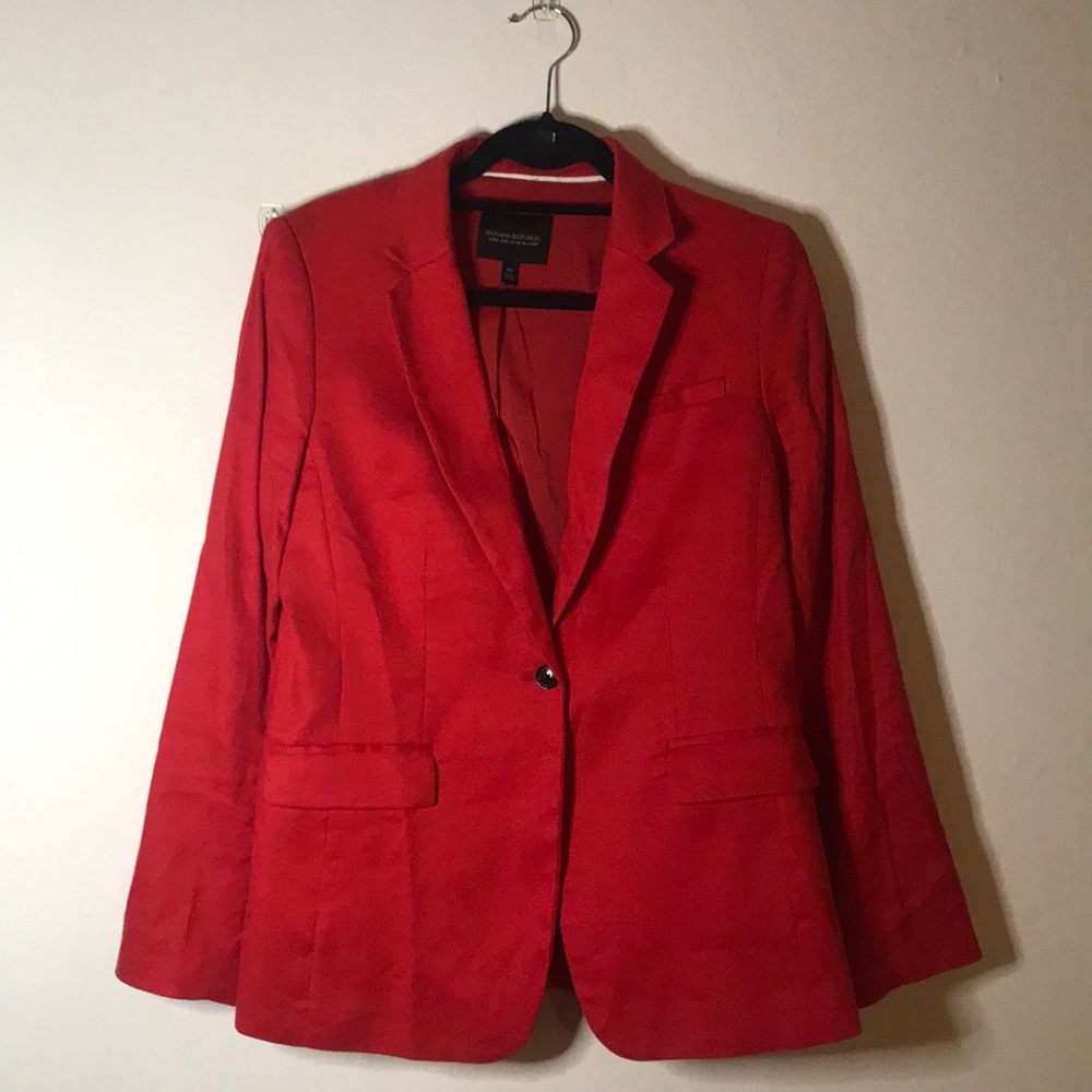 Banana Republic Long and lean red blazer - 10